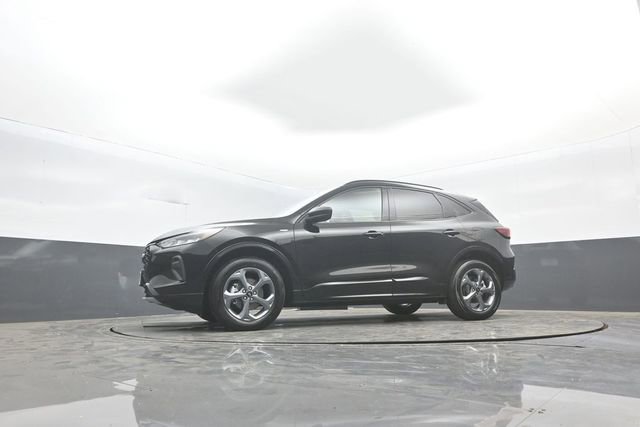Used 2023 Ford Escape ST-Line AWD/4WD image 28