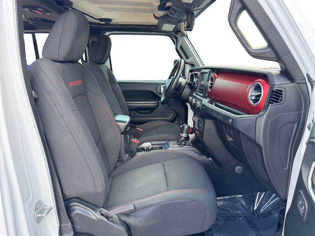 Used 2018 Jeep Wrangler Unlimited Rubicon image 18
