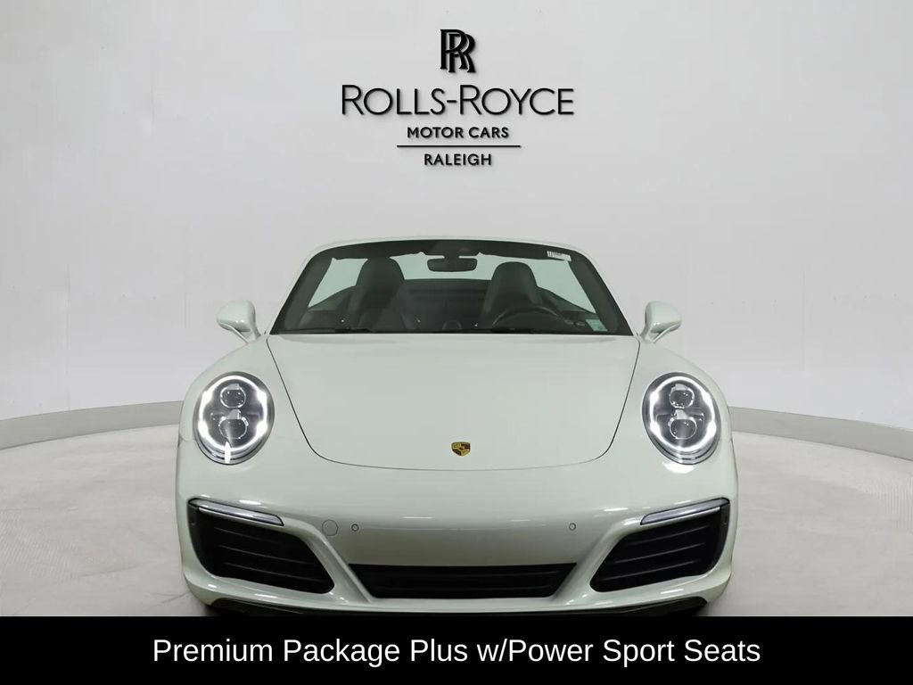 Used 2019 Porsche 911 Carrera S RWD image 3