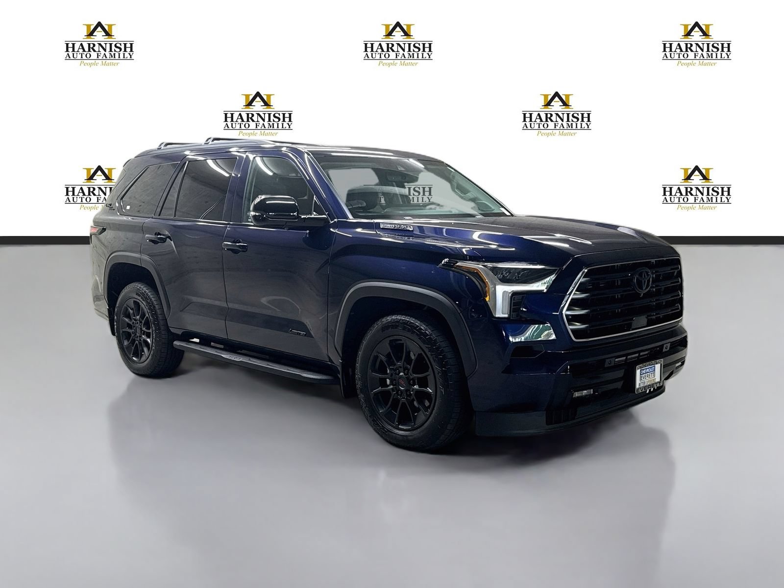 Used 2024 Toyota Sequoia Limited w/ TRD Off-Road Package AWD/4WD image 3