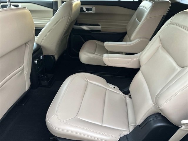 Used 2022 Ford Explorer XLT w/ Equipment Group 202A image 24