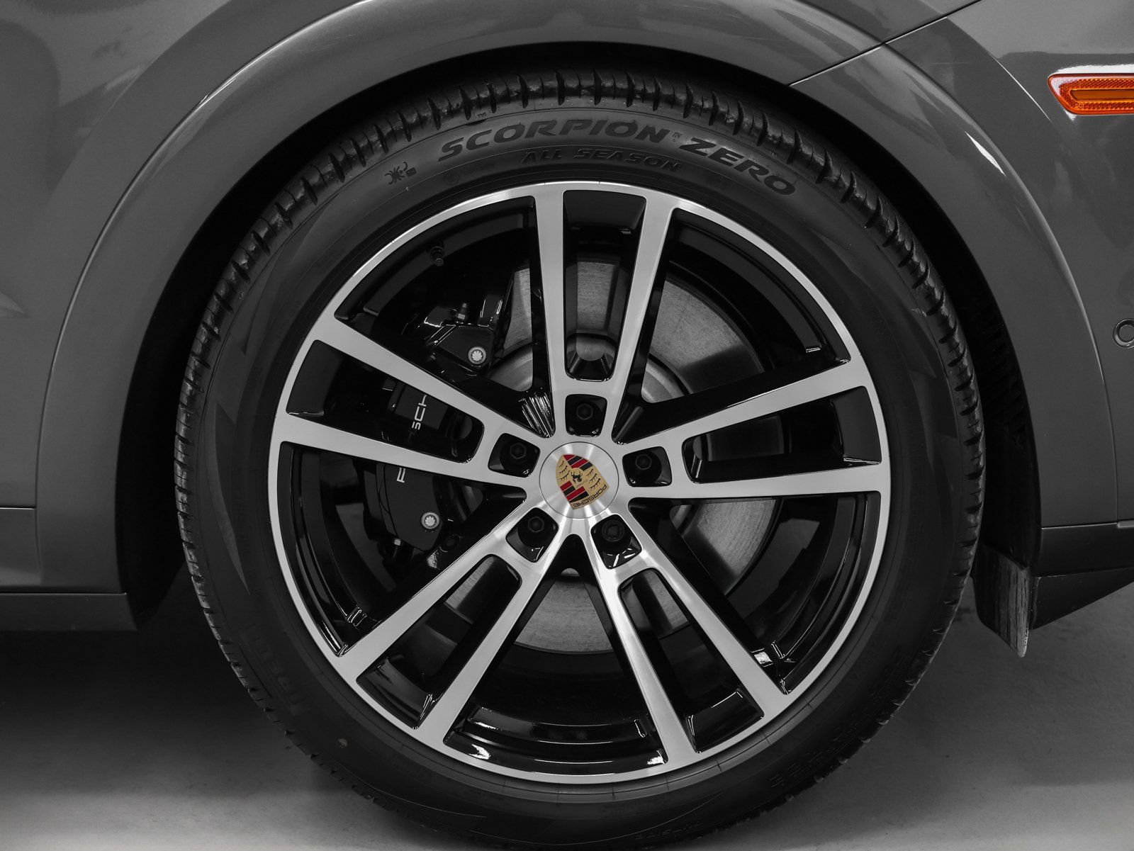 New 2026 Porsche Cayenne GTS image 15