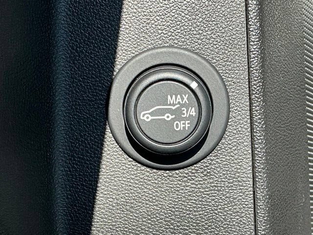 Used 2024 Chevrolet Equinox LT FWD image 14