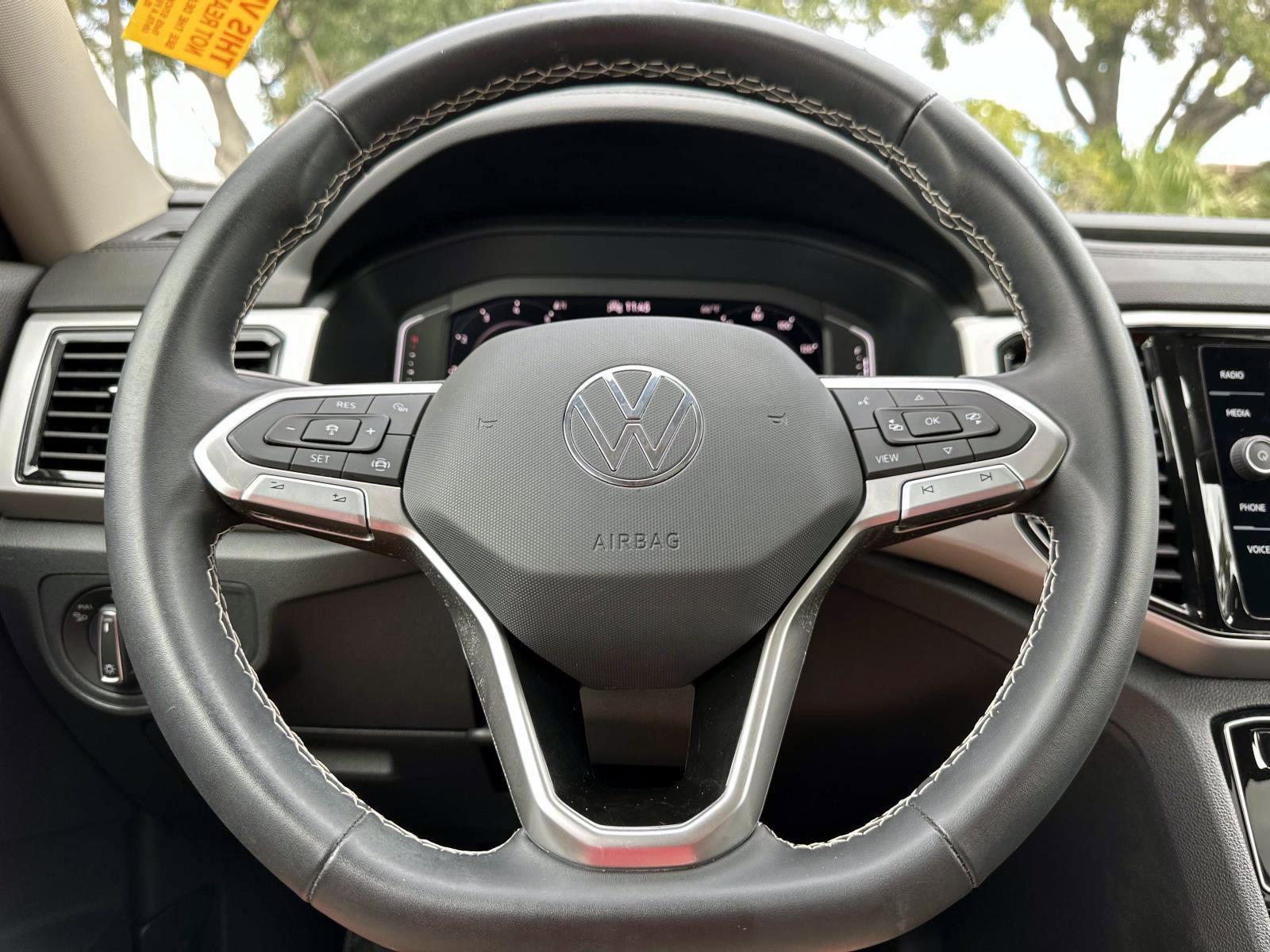 Used 2023 Volkswagen Atlas SE image 29