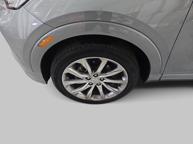 Used 2024 Buick Encore GX Avenir w/ Avenir Technology Package image 32