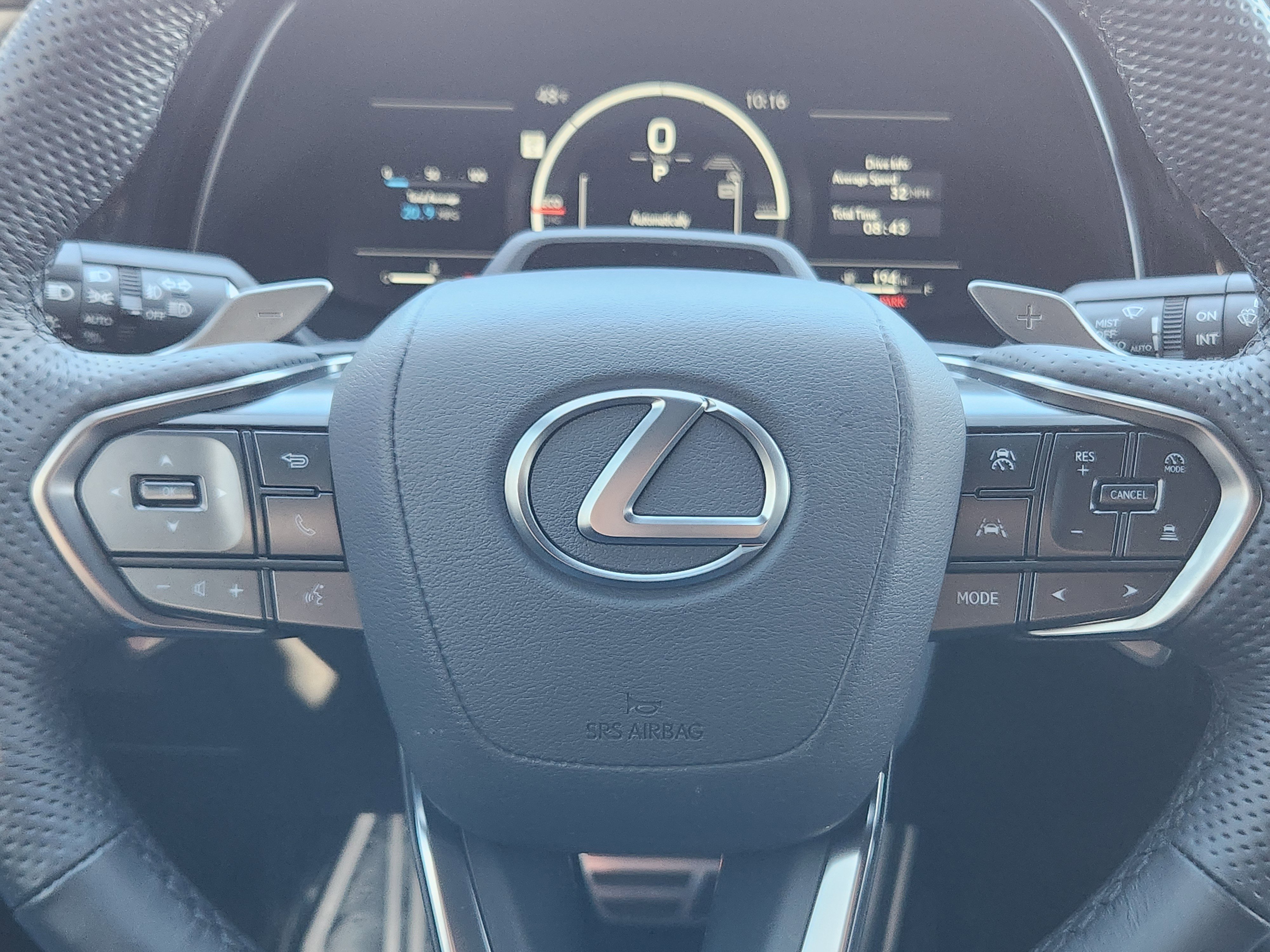 Used 2025 Lexus TX 500h AWD w/ Technology Package image 7