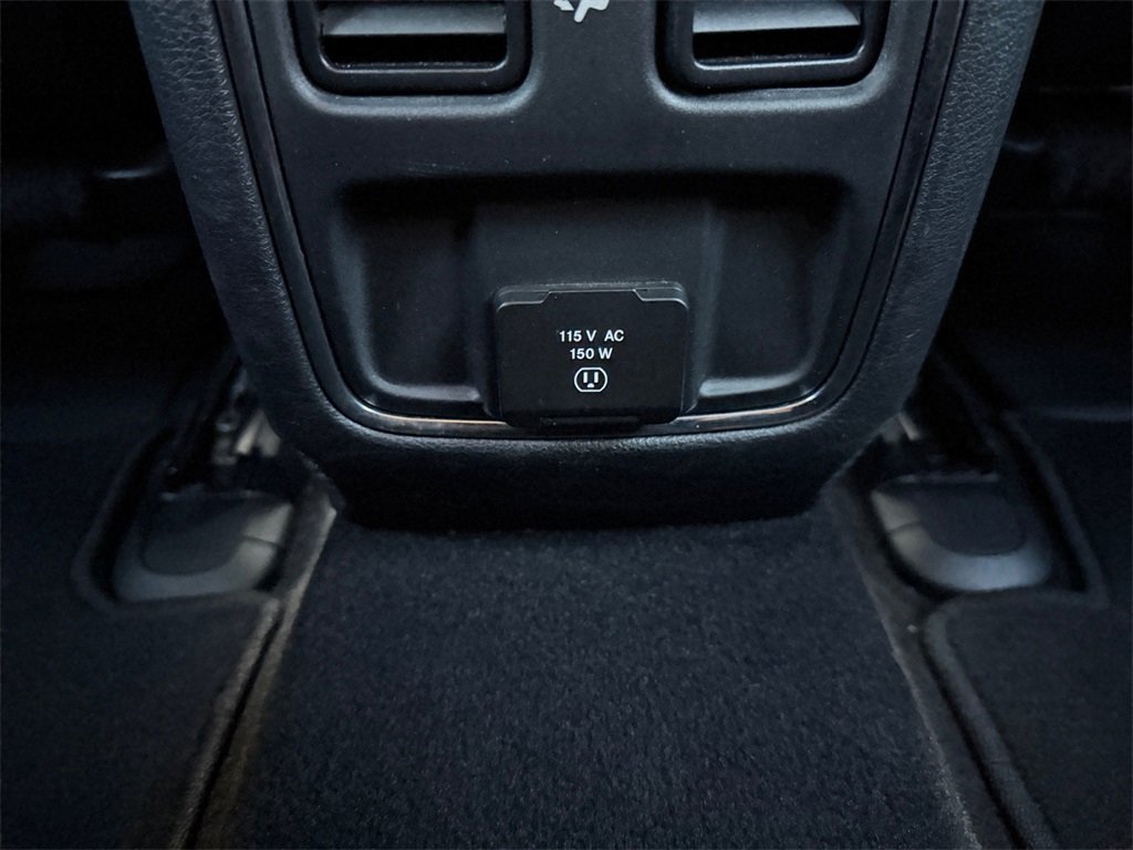 Used 2020 Jeep Grand Cherokee Altitude image 30