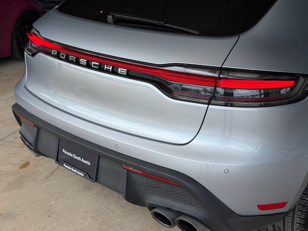 Certified 2026 Porsche Macan AWD/4WD image 15