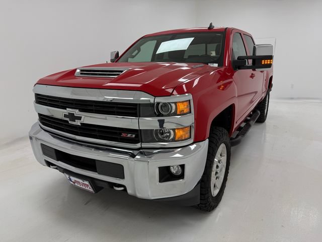 Used 2017 Chevrolet Silverado 2500 LT w/ LT Convenience Package AWD/4WD image 4