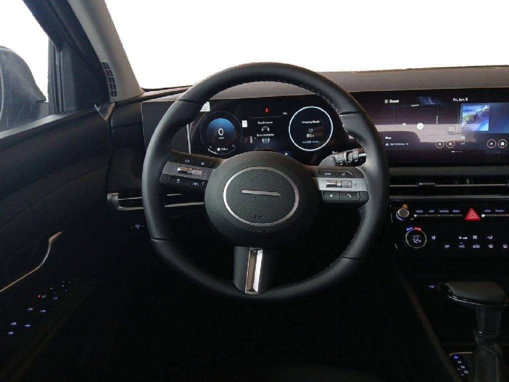 New 2026 Hyundai Tucson SEL FWD image 12