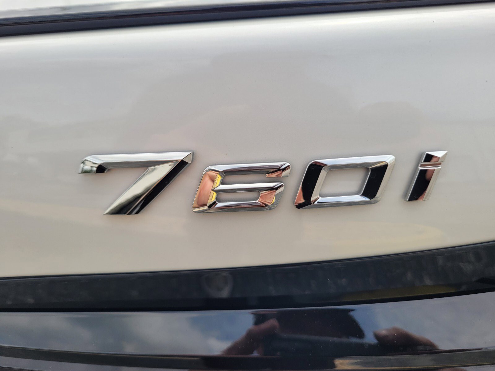 Used 2026 BMW 760i xDrive w/ Executive Package image 14