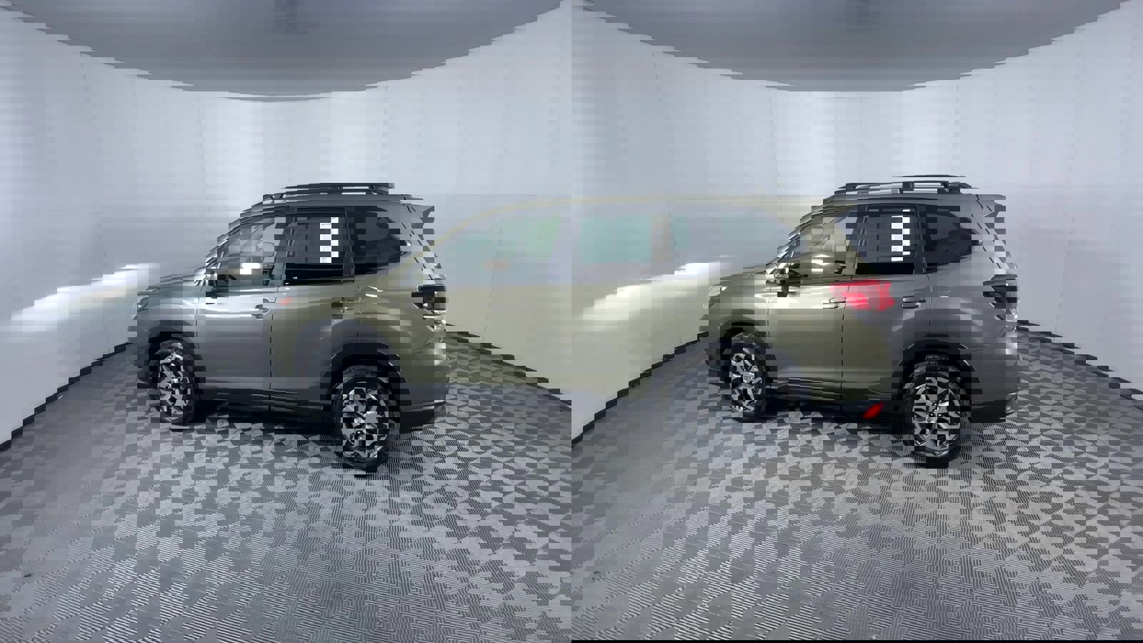 Used 2023 Subaru Forester Premium image 6