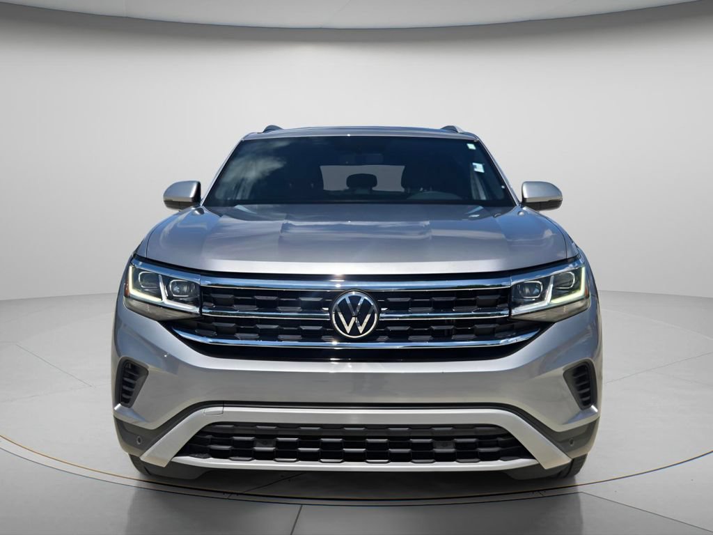 Certified 2022 Volkswagen Atlas Cross Sport SE FWD image 9