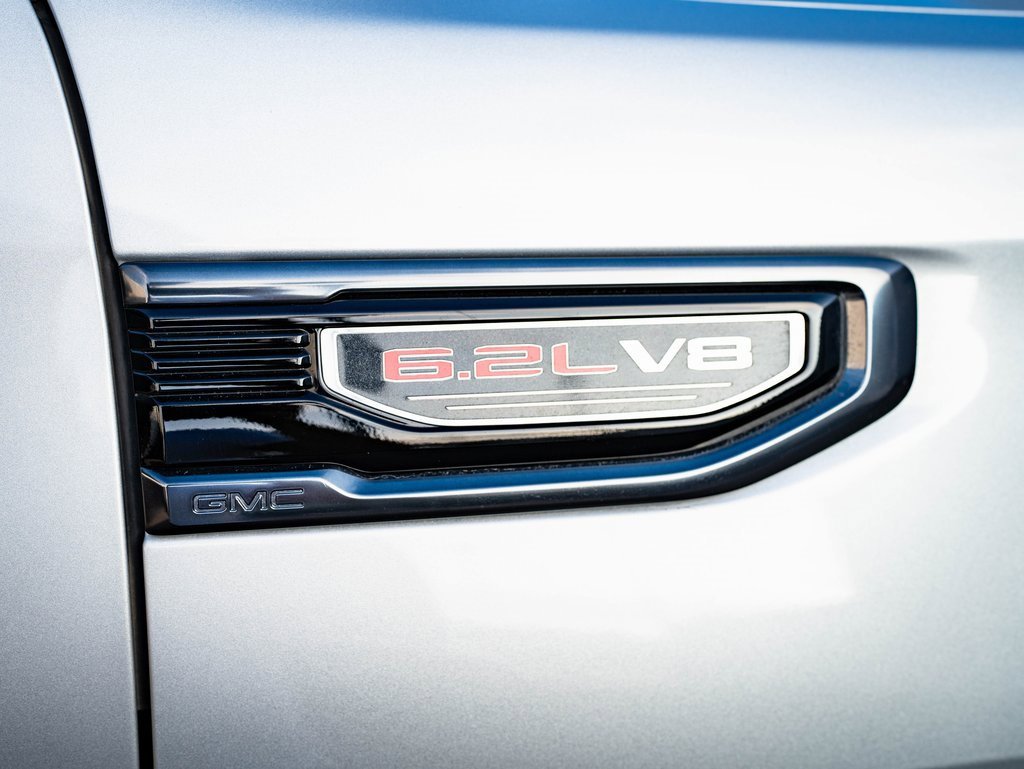 Used 2022 GMC Sierra 1500 AT4 w/ AT4 Premium Package image 16