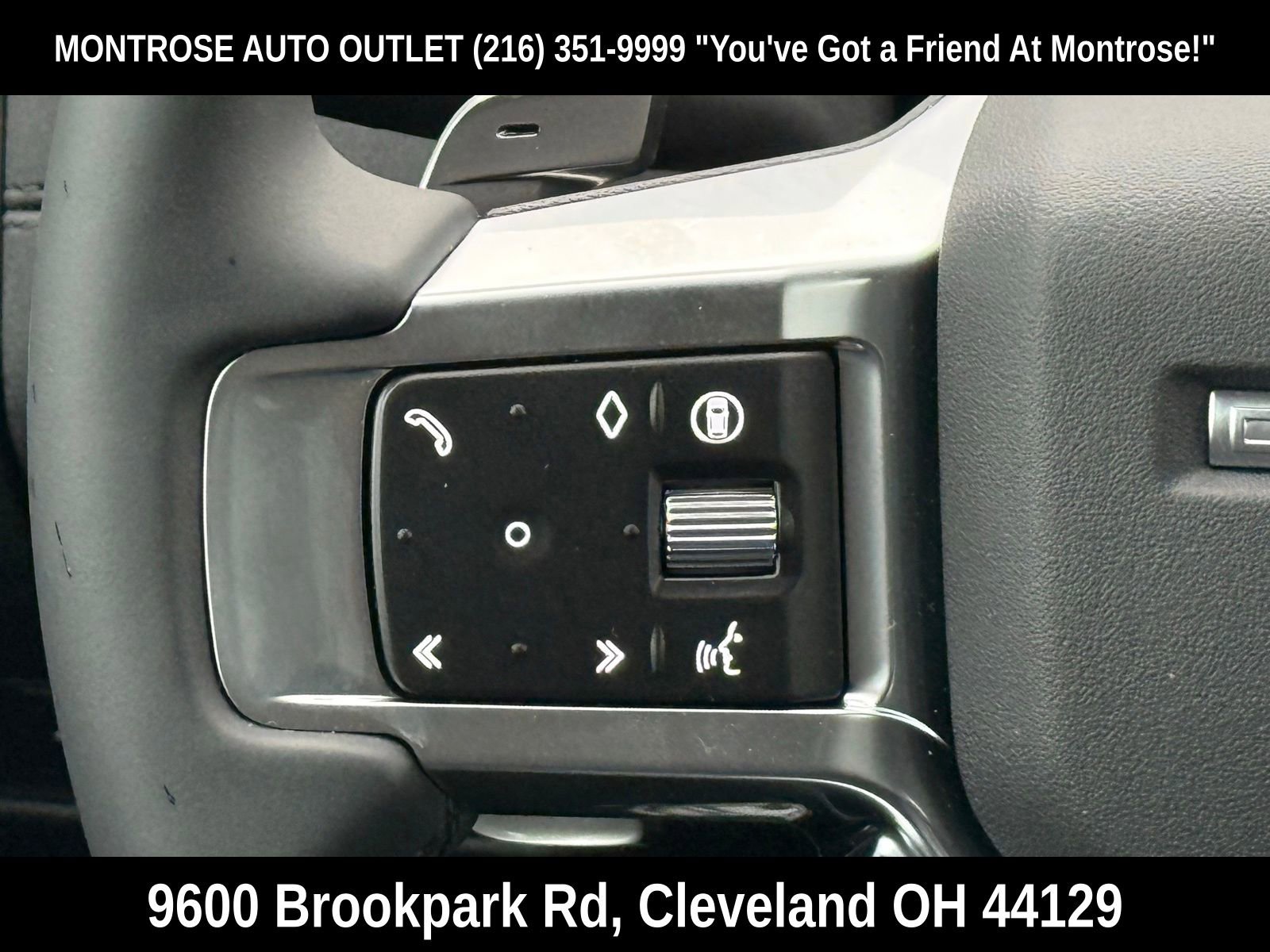 New 2026 Land Rover Discovery S AWD/4WD image 33