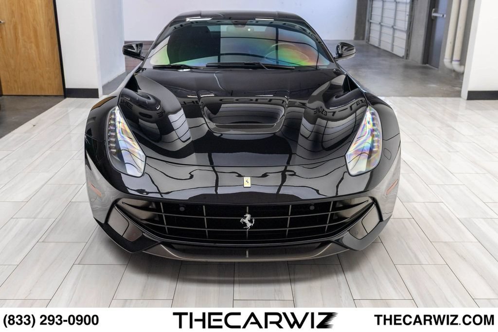Used 2014 Ferrari F12 Berlinetta RWD image 10