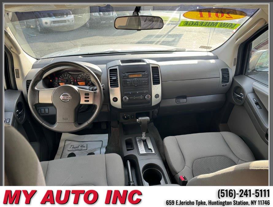 Used 2011 Nissan Xterra S image 11