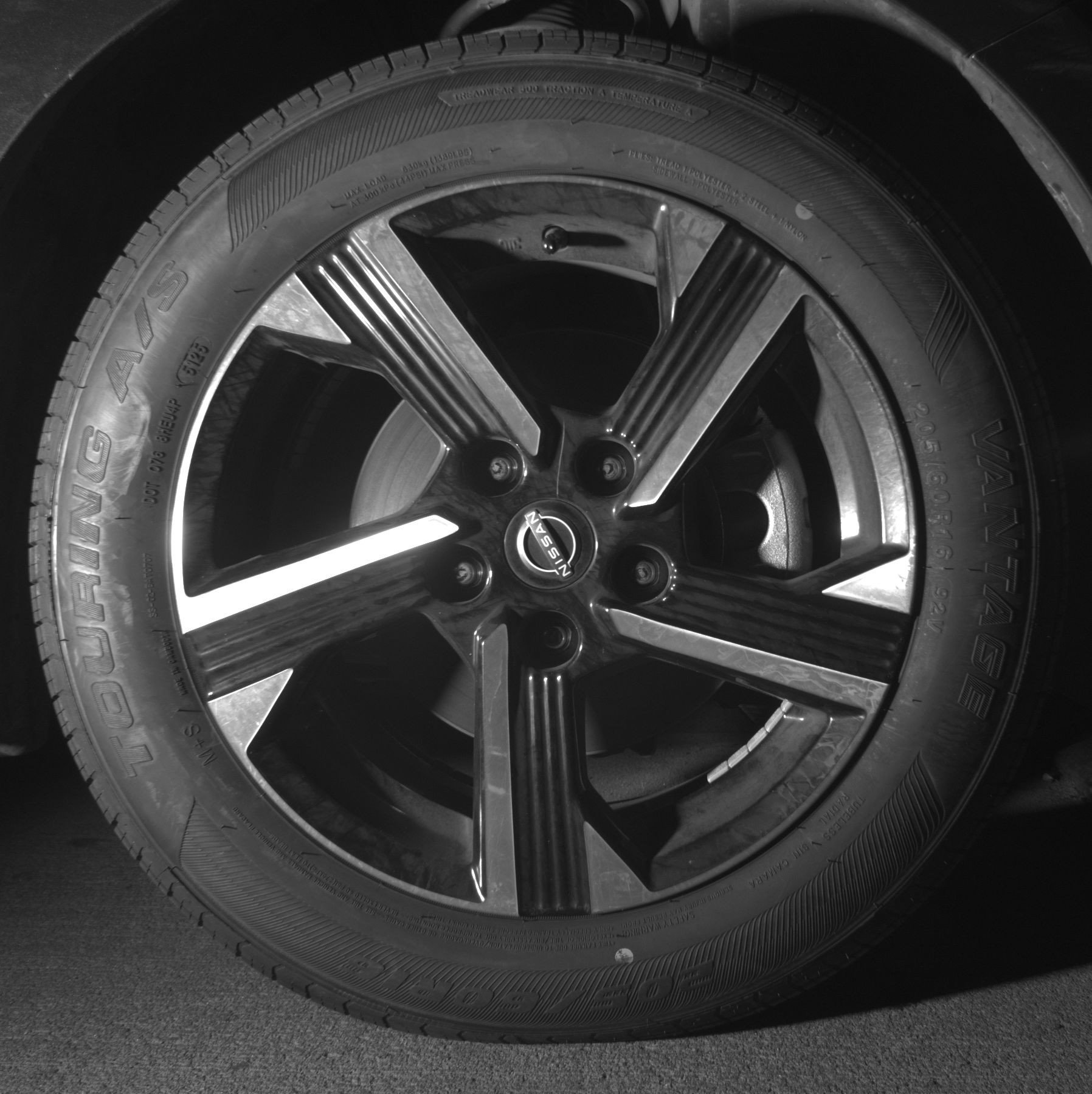 Used 2025 Nissan Sentra SV image 13