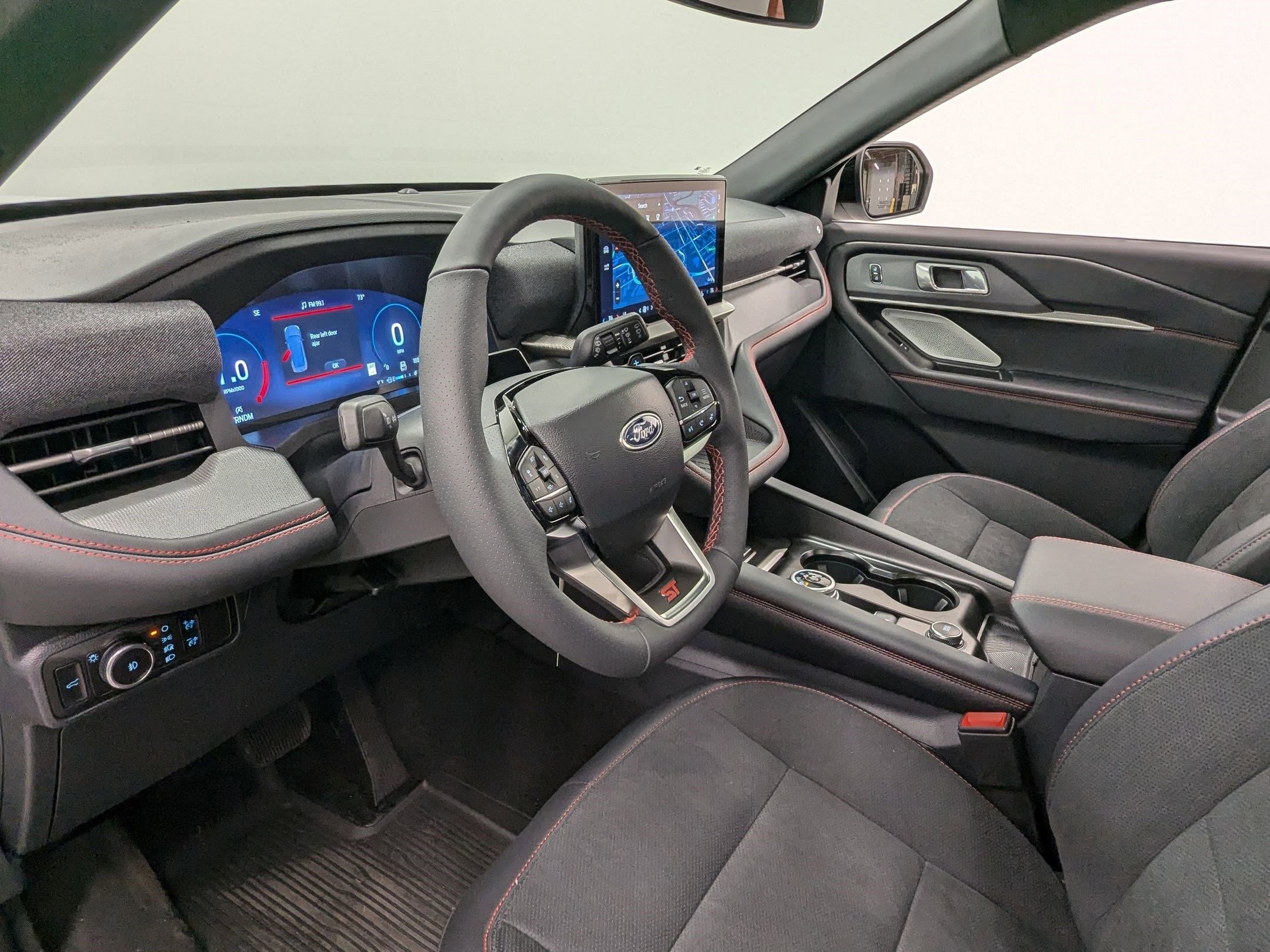 New 2025 Ford Explorer ST image 3