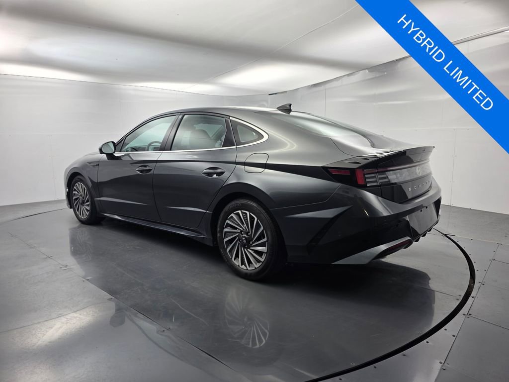 Used 2024 Hyundai Sonata Limited FWD image 6