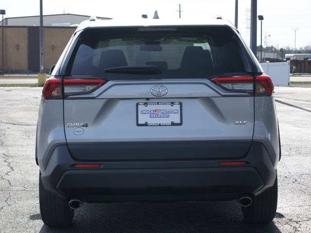 Used 2024 Toyota RAV4 XLE image 3