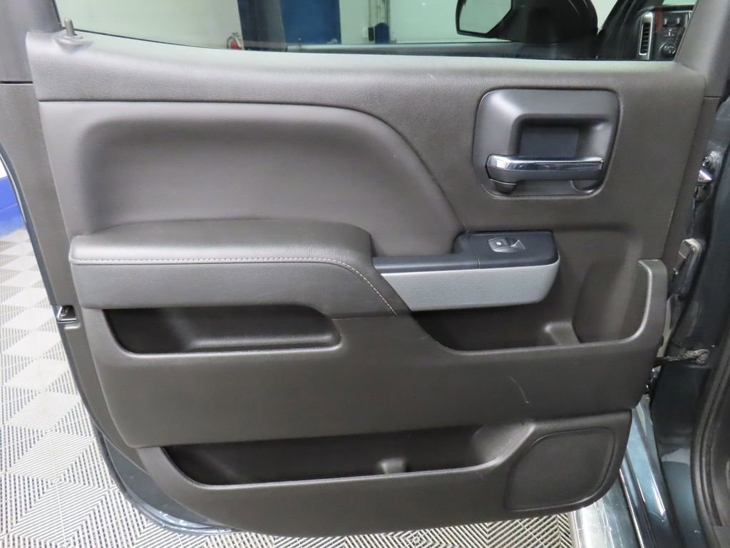 Used 2018 Chevrolet Silverado 1500 LT w/ All Star Edition image 55