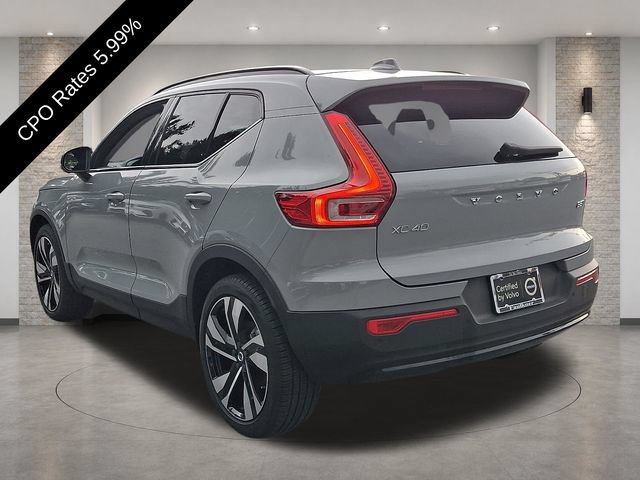 Certified 2024 Volvo XC40 B5 Plus w/ Climate Package AWD/4WD image 4