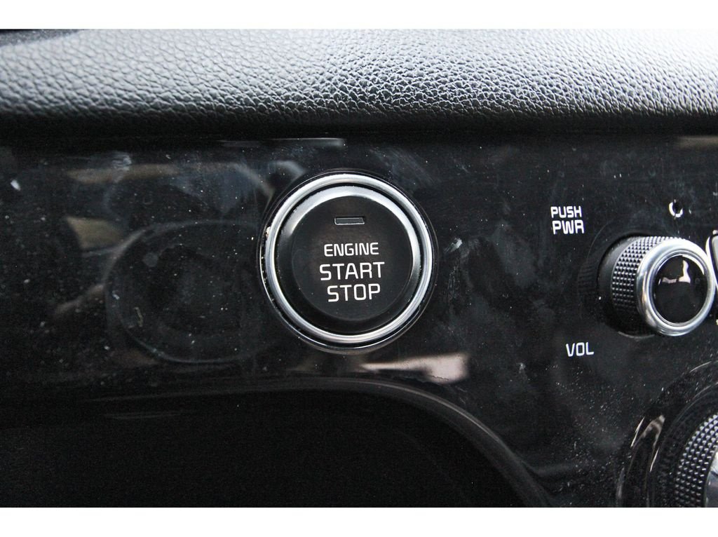 Used 2022 Kia Sportage Nightfall Edition w/ Nightfall Fwd Premium Package image 19