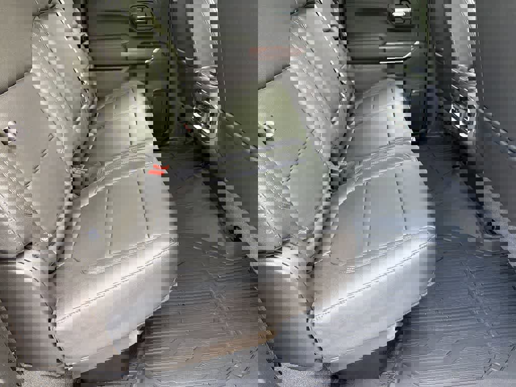 Certified 2022 GMC Sierra 1500 SLT w/ SLT Premium Plus Package image 27