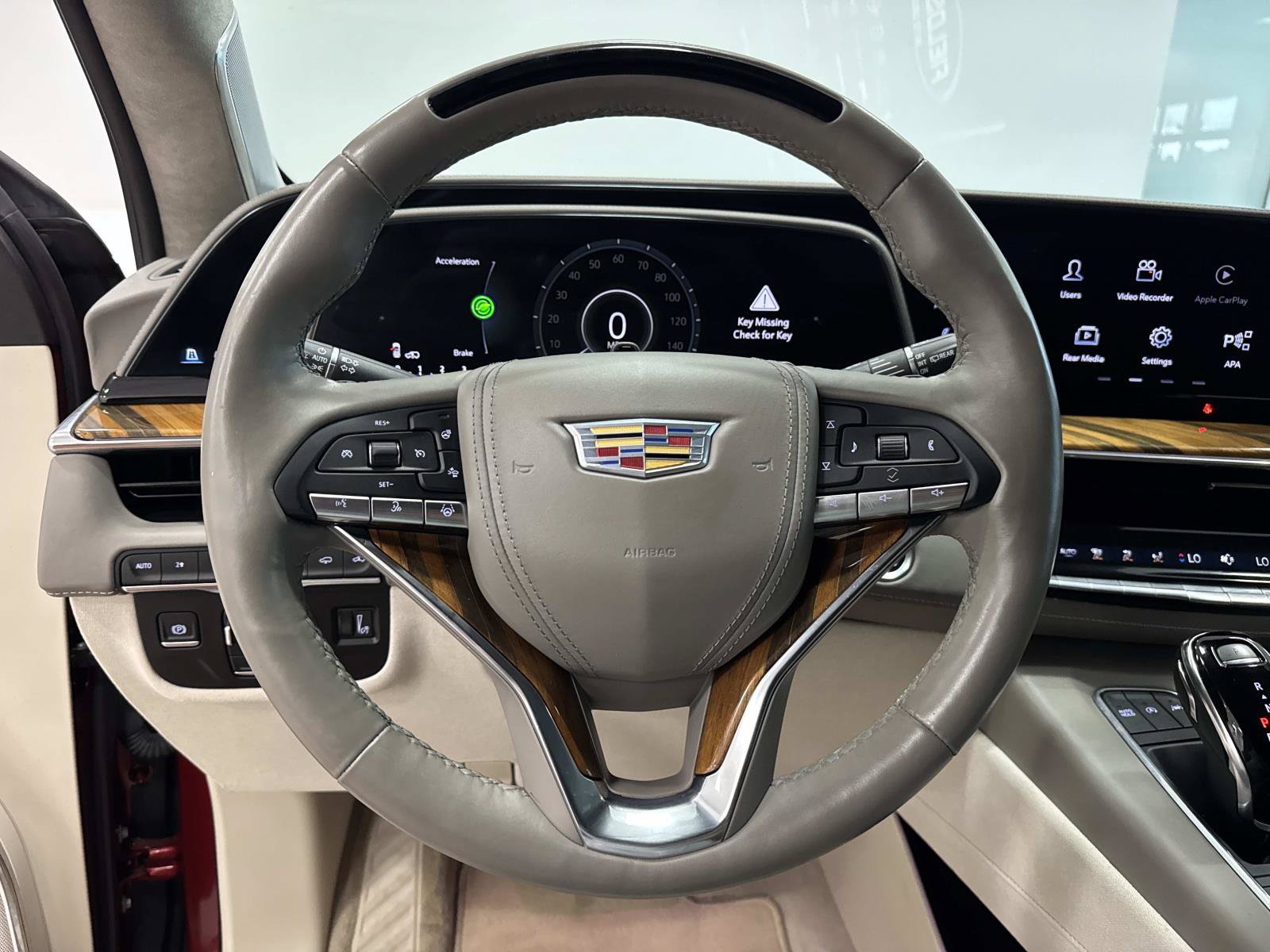 Used 2024 Cadillac Escalade Sport Platinum AWD/4WD image 21