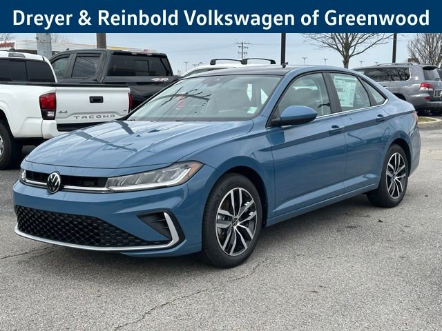 New 2026 Volkswagen Jetta SE image 3