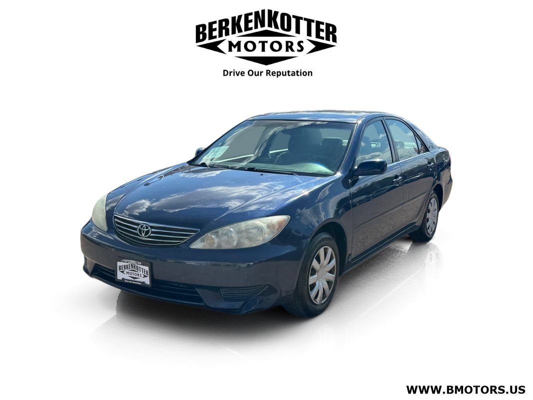 Used 2005 Toyota Camry LE FWD image 7