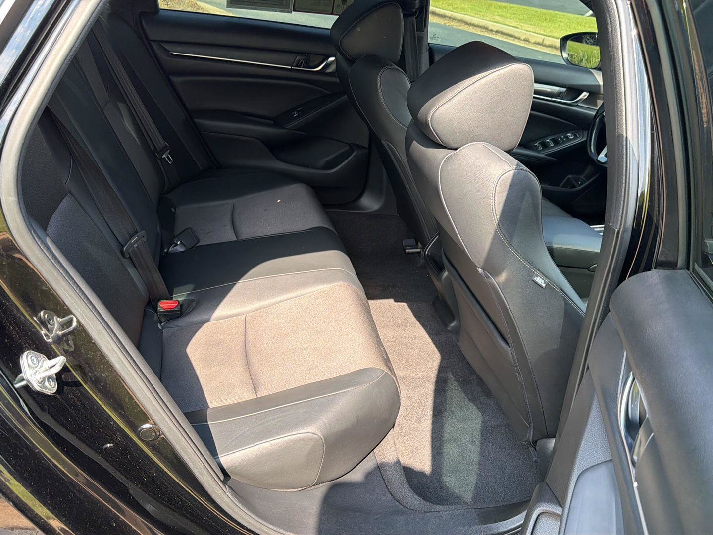 Used 2022 Honda Accord Sport image 12