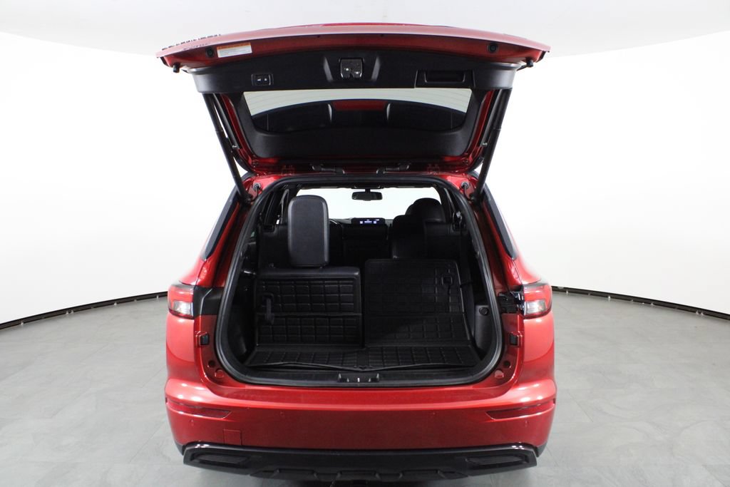 Used 2023 Mitsubishi Outlander SEL FWD image 16