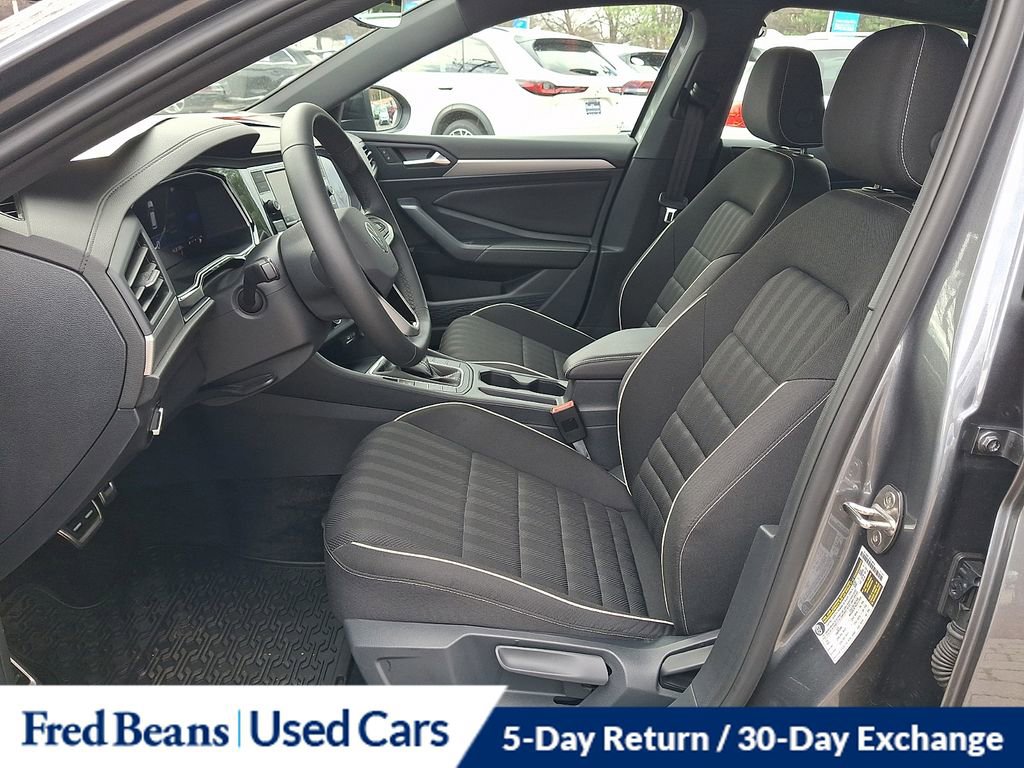 Certified 2024 Volkswagen Jetta Sport image 19