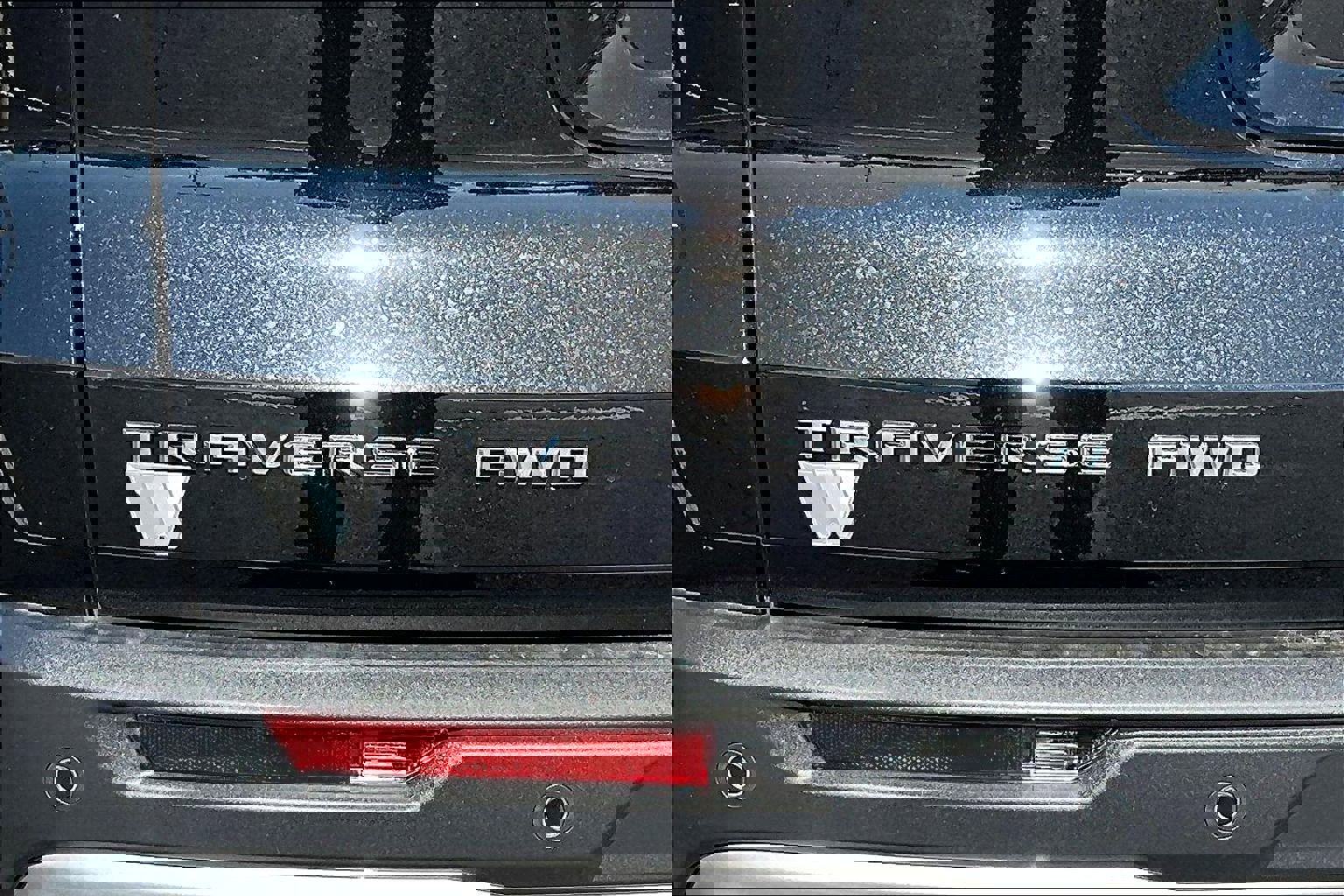 New 2026 Chevrolet Traverse LT w/ Sun and Wheel Package AWD/4WD image 8