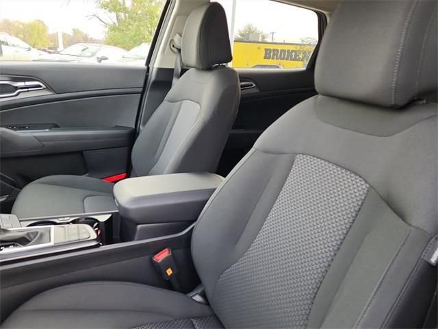 New 2026 Kia Sportage LX w/ LX Convenience Package image 14