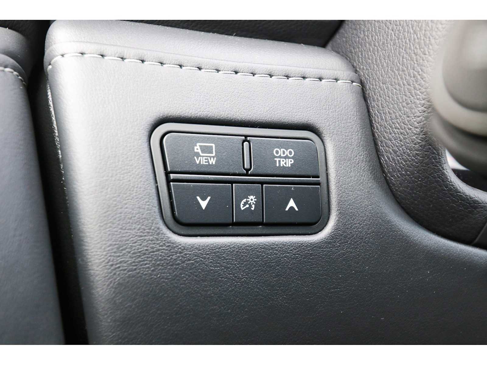 Used 2024 Lexus LX 600 F Sport image 19