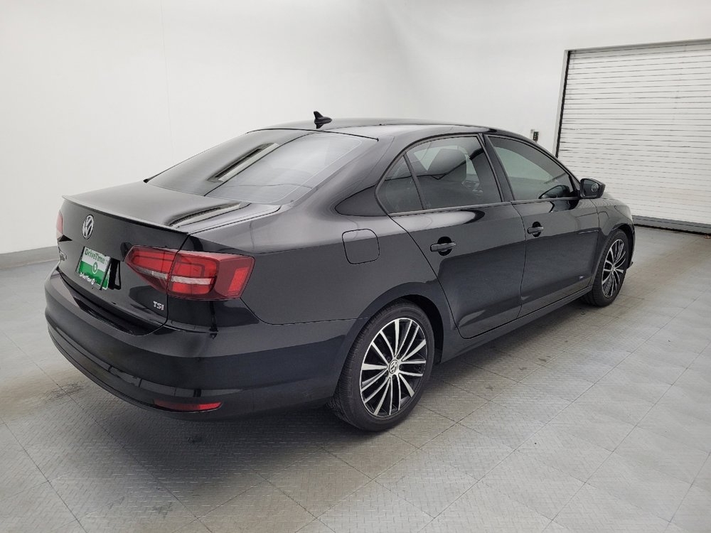 Used 2016 Volkswagen Jetta Sport w/ Lighting Package image 10