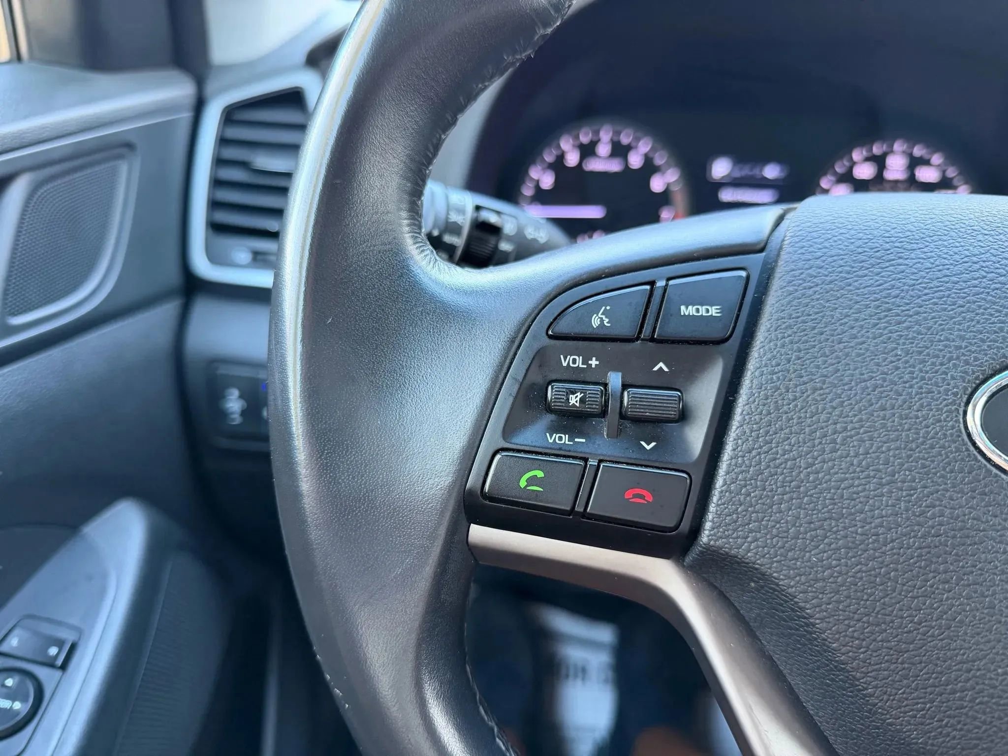 Used 2017 Hyundai Tucson Limited image 45