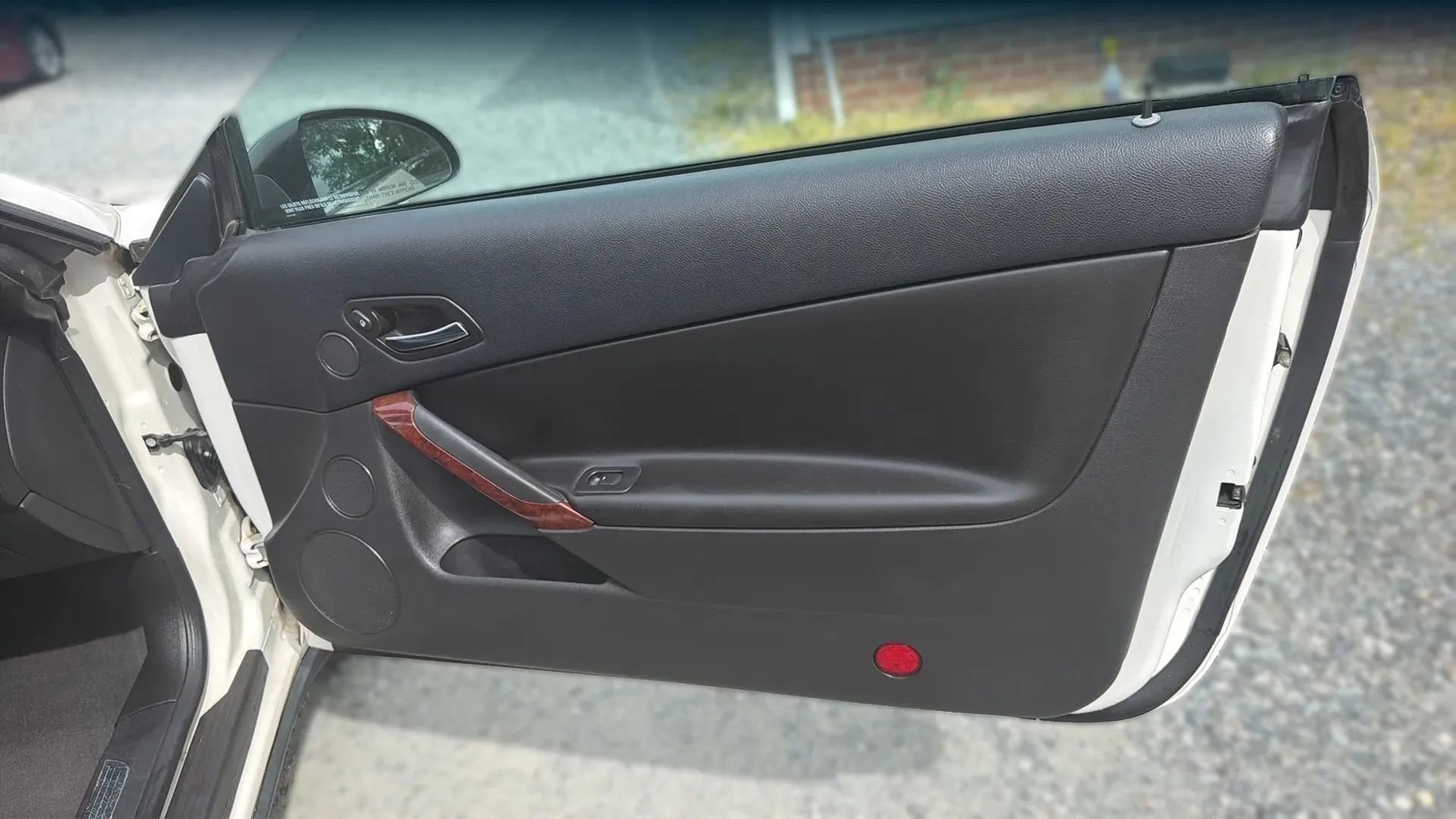 Used 2008 Pontiac G6 GT FWD image 25