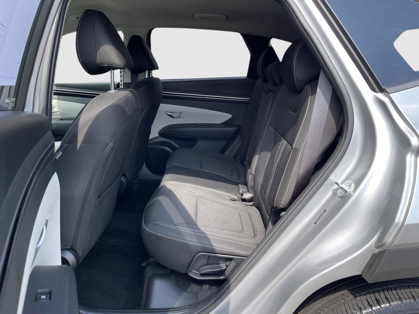 Used 2023 Hyundai Tucson SEL AWD/4WD image 14