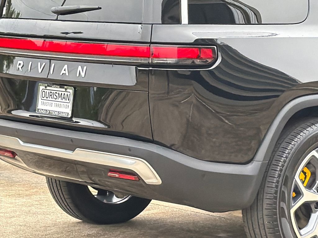 Used 2023 Rivian R1S Adventure AWD/4WD image 5