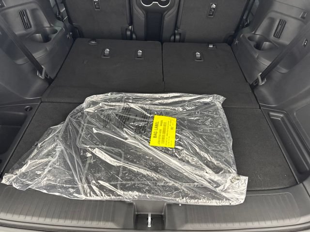 Certified 2026 Honda Pilot Black Edition image 33