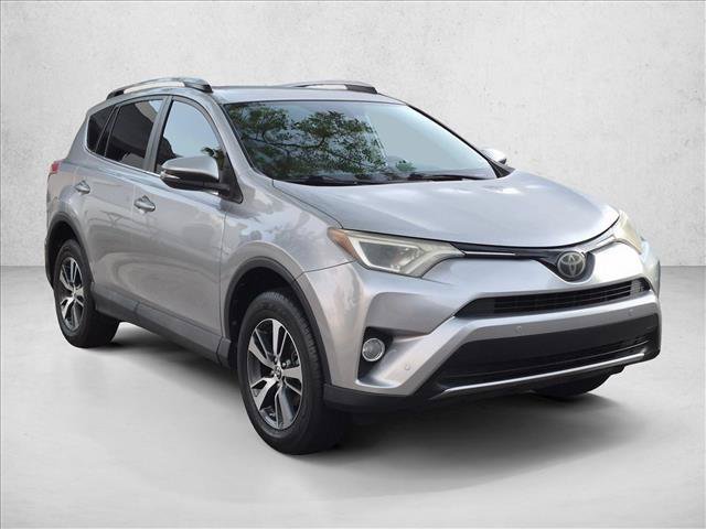 Used 2017 Toyota RAV4 XLE FWD image 3