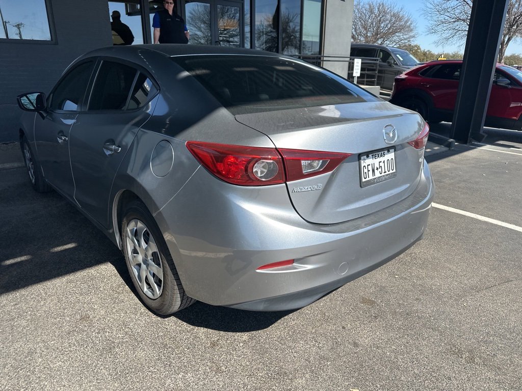 Used 2015 MAZDA MAZDA3 i SV image 4