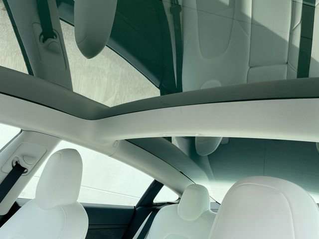 Used 2021 Tesla Model 3 Long Range image 12