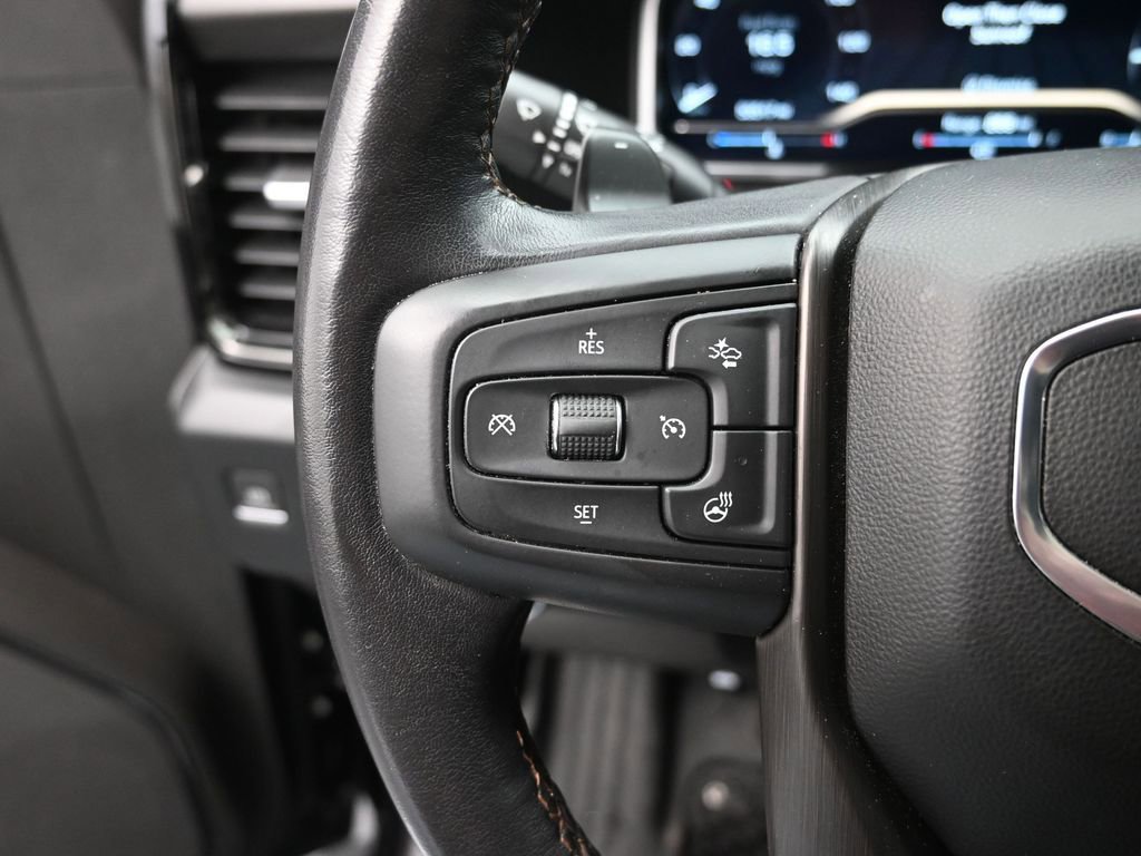 Used 2022 GMC Sierra 1500 AT4 w/ AT4 Premium Package image 7