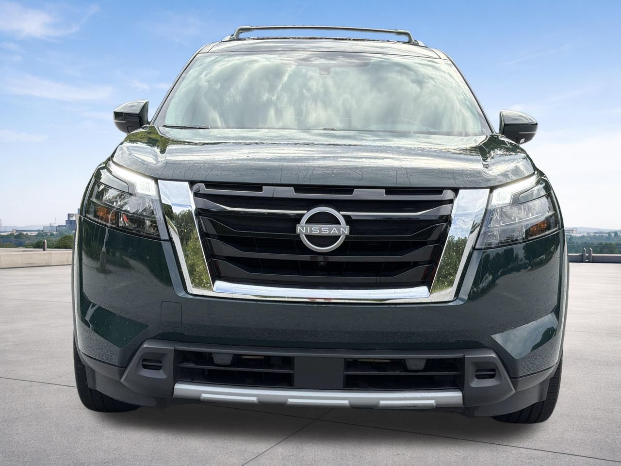 Used 2025 Nissan Pathfinder Platinum w/ Cargo Package AWD/4WD image 31