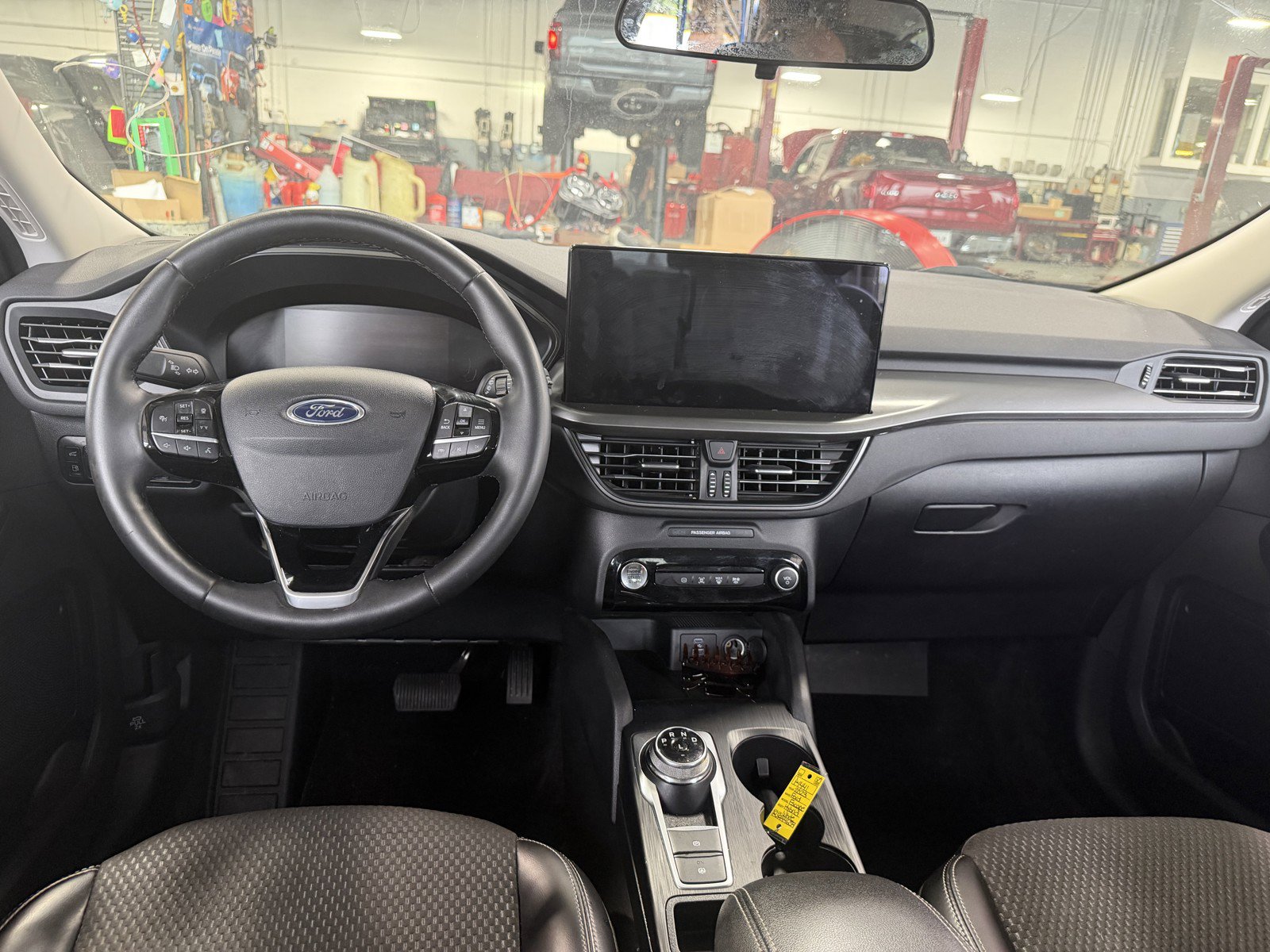 Used 2023 Ford Escape SE FWD image 9